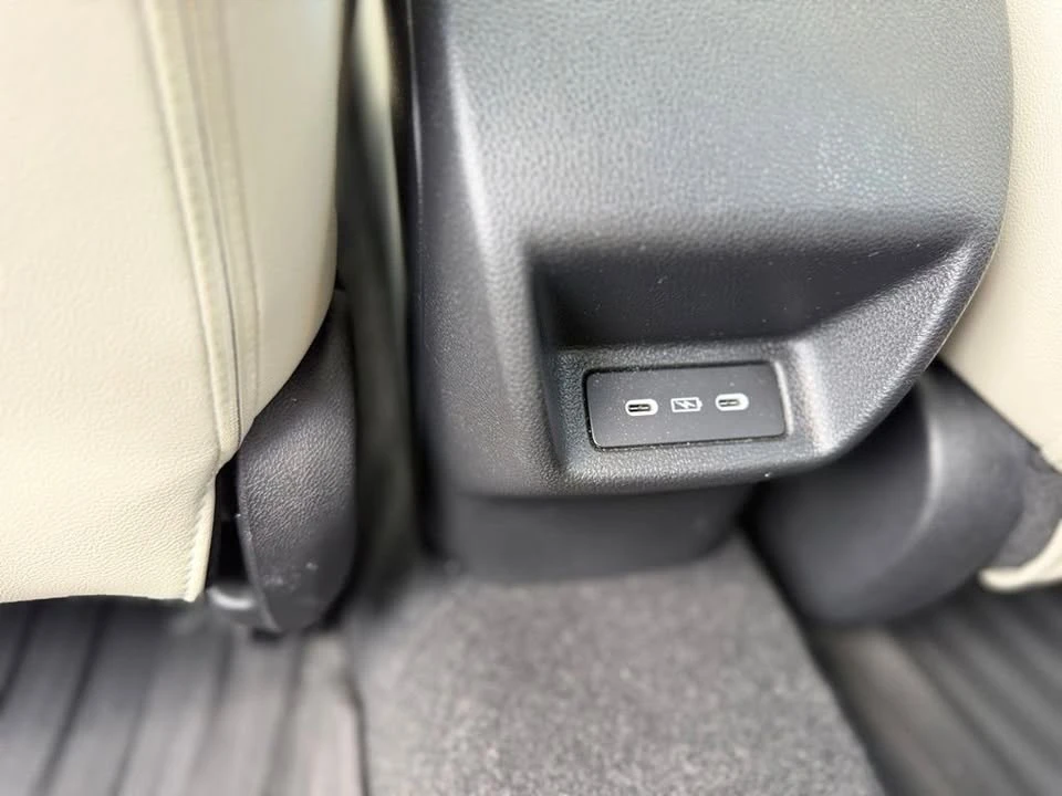 2025 Acura Integra 5th Gen - Image 14 of 20