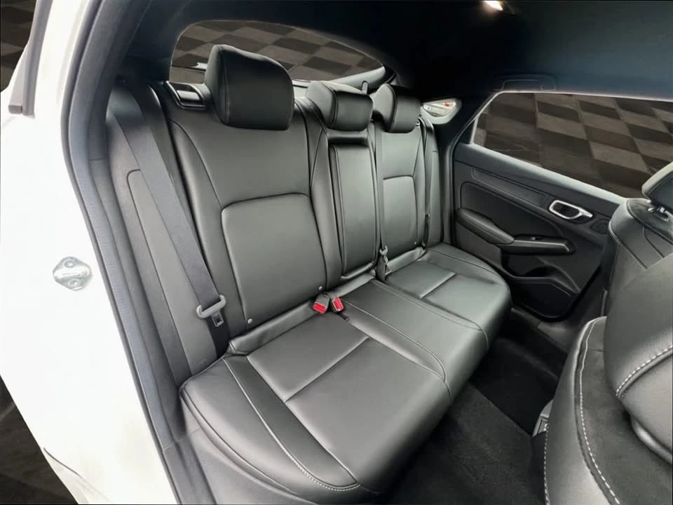 2025 Acura Integra 5th Gen - Image 18 of 20