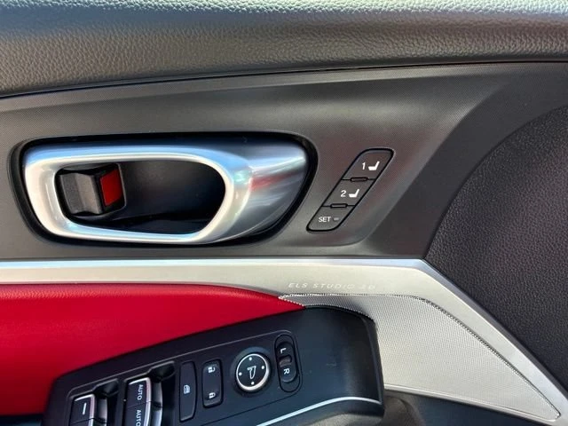 2025 Acura Integra 5th Gen - Image 13 of 19