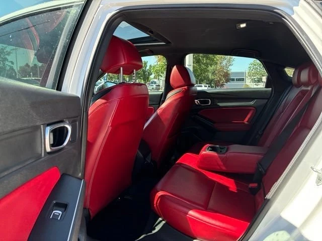 2025 Acura Integra 5th Gen - Image 16 of 19