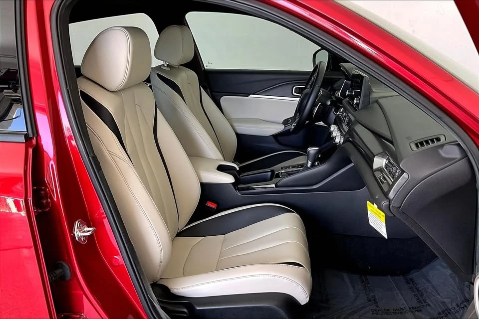 2025 Acura Integra 5th Gen - Image 6 of 15
