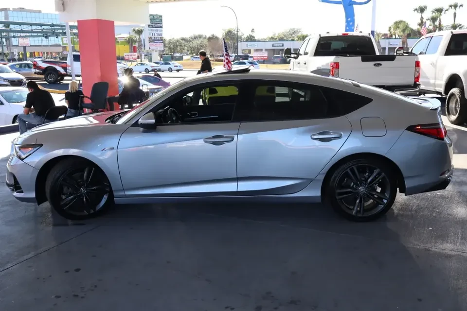 2025 Acura Integra 5th Gen - Image 13 of 20