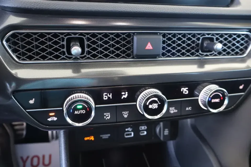 2025 Acura Integra 5th Gen - Image 11 of 20