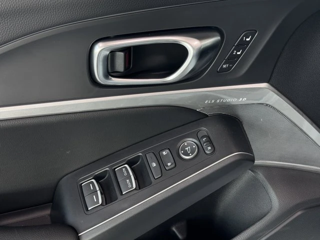 2025 Acura Integra 5th Gen - Image 12 of 20
