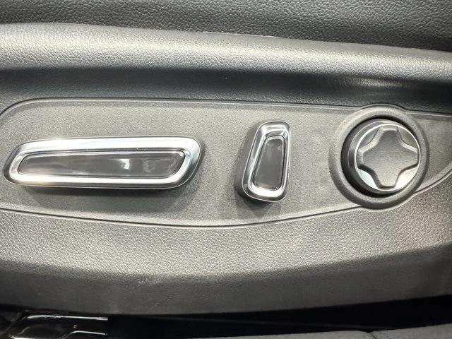 2025 Acura Integra 5th Gen - Image 14 of 20