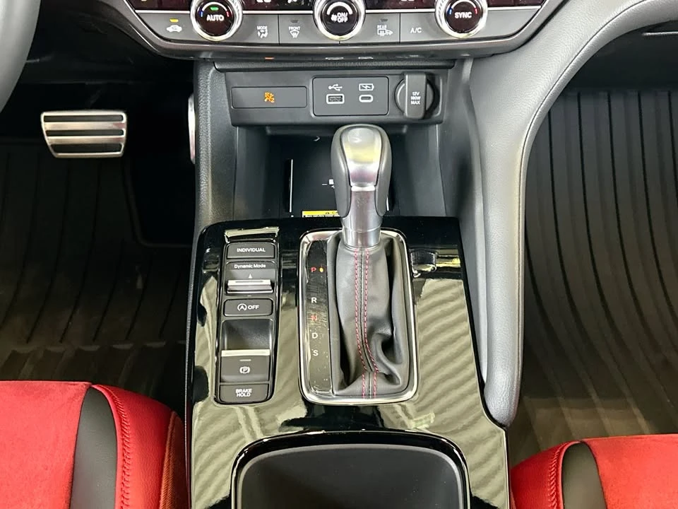 2025 Acura Integra 5th Gen - Image 11 of 17