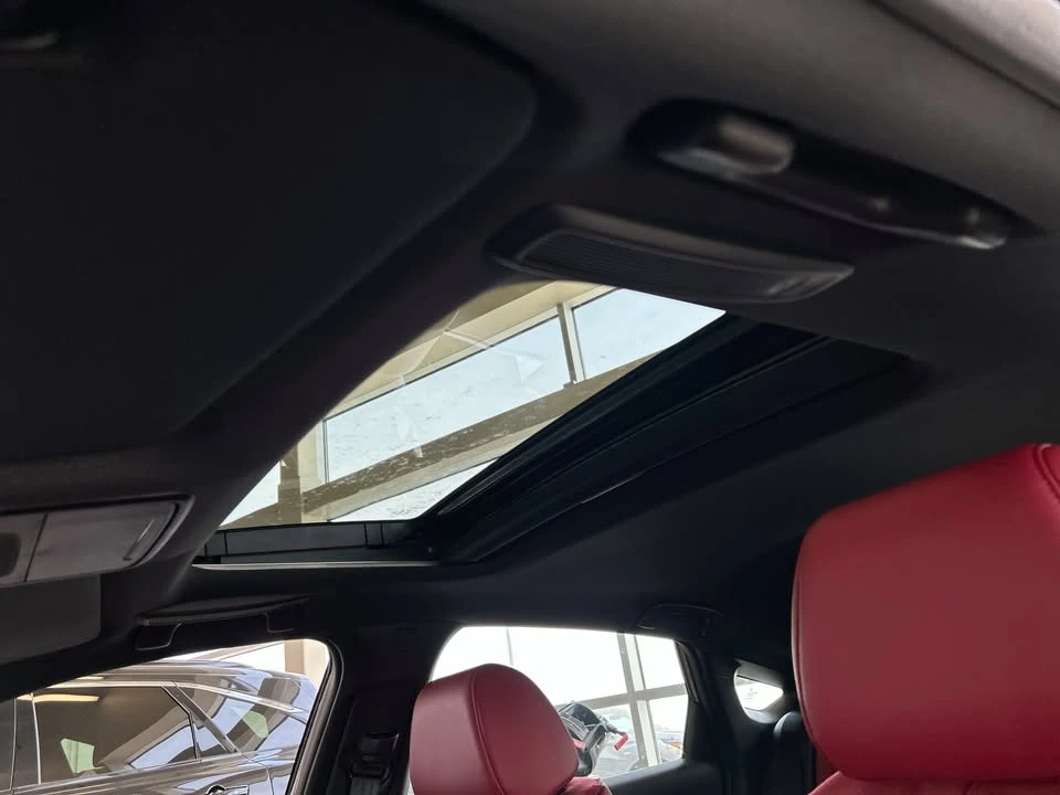 2025 Acura Integra 5th Gen - Image 13 of 17