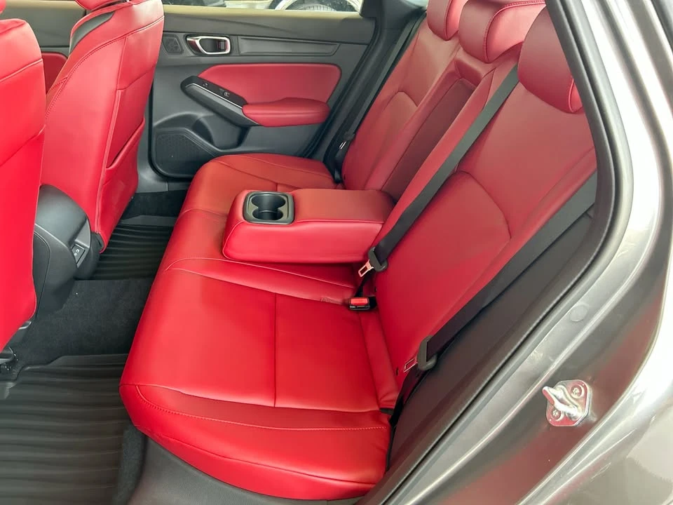 2025 Acura Integra 5th Gen - Image 14 of 17