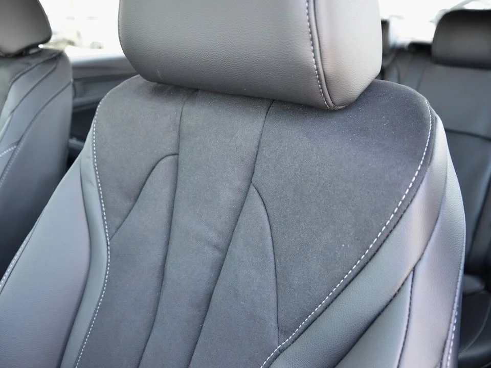 2025 Acura Integra 5th Gen - Image 12 of 19