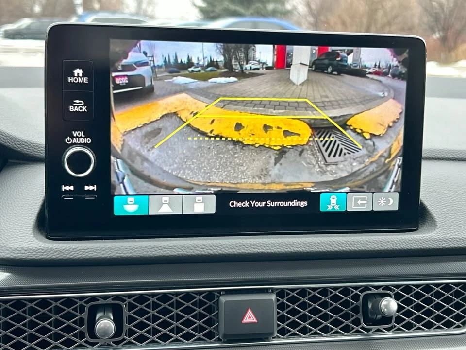 2025 Acura Integra 5th Gen - Image 9 of 16
