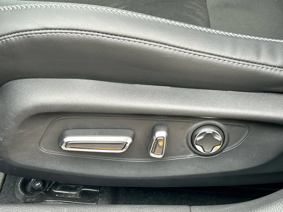 2025 Acura Integra 5th Gen - Image 4 of 16