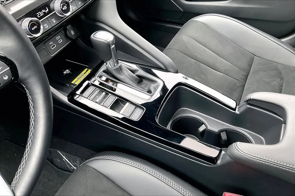 2025 Acura Integra 5th Gen - Image 14 of 18