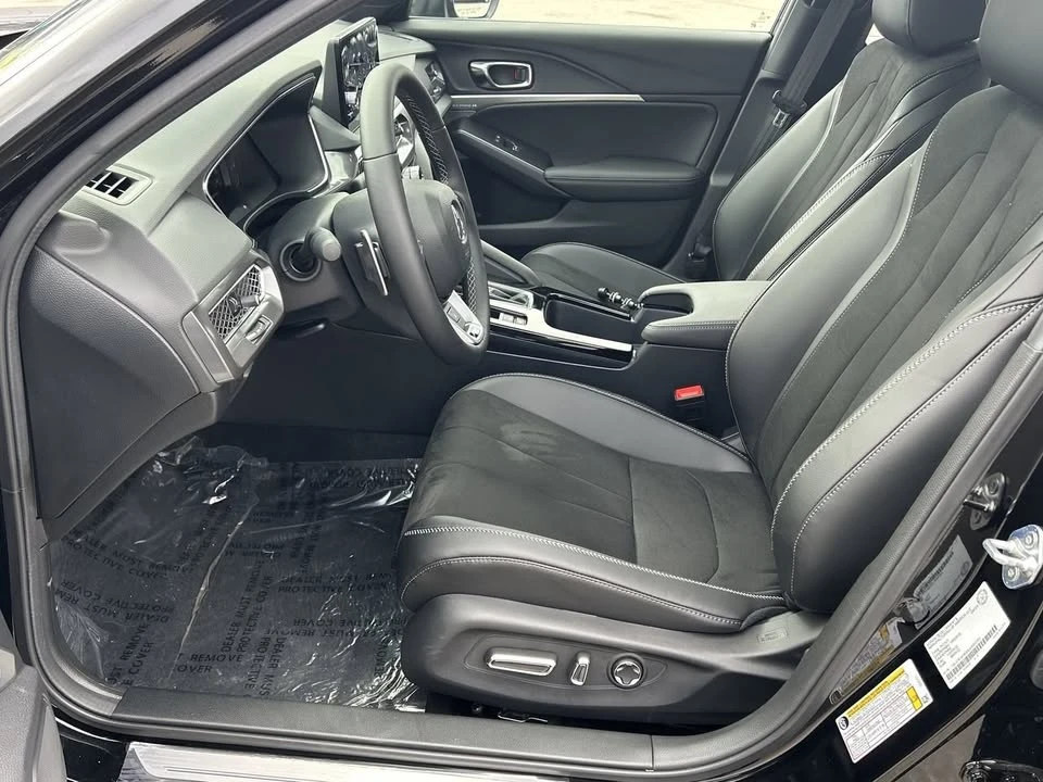 2025 Acura Integra 5th Gen - Image 10 of 17