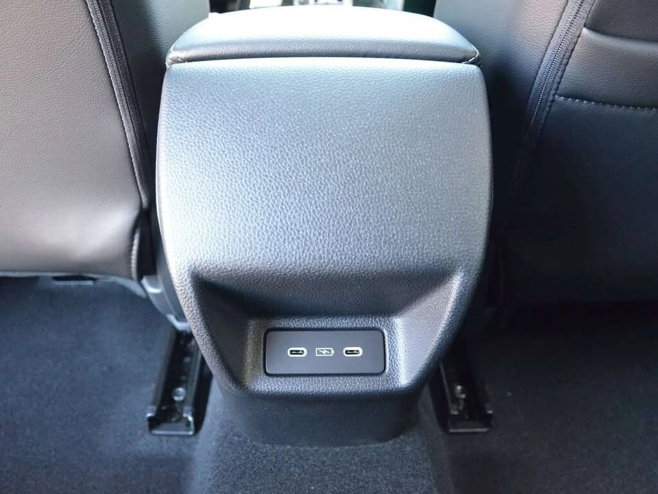 2025 Acura Integra 5th Gen - Image 18 of 20