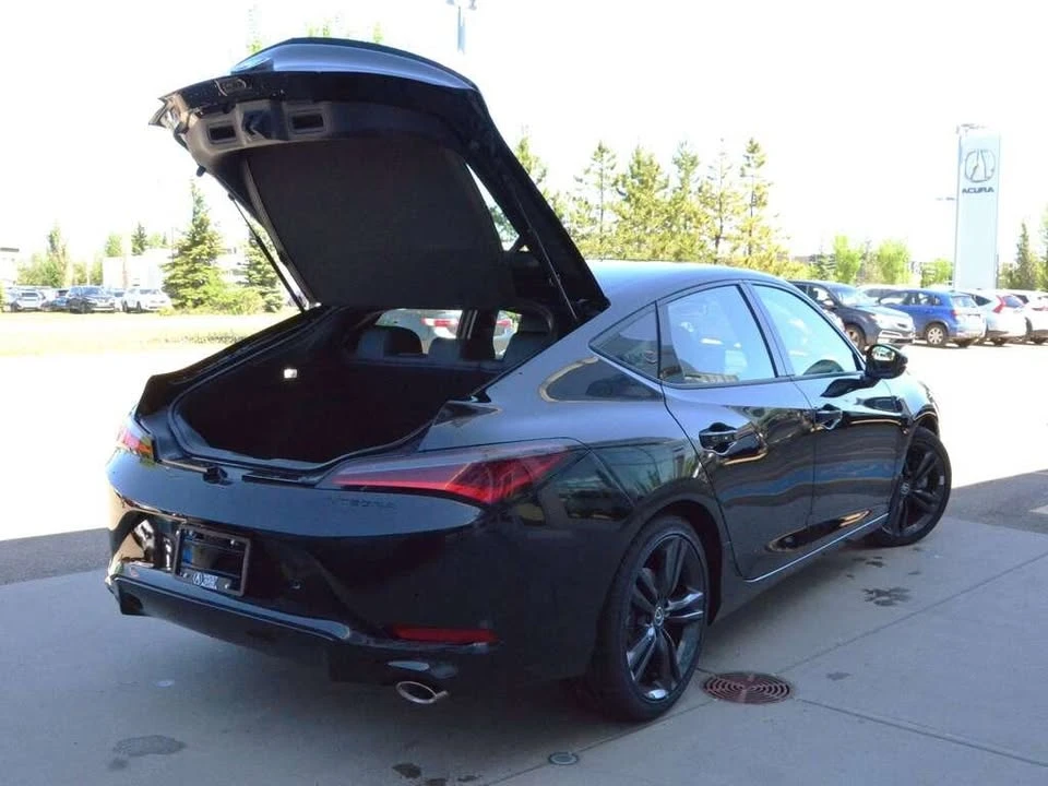 2025 Acura Integra 5th Gen - Image 9 of 20