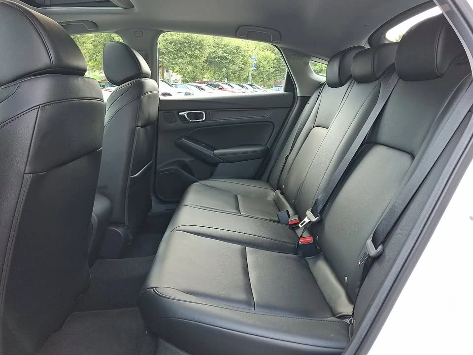 2025 Acura Integra 5th Gen - Image 11 of 19