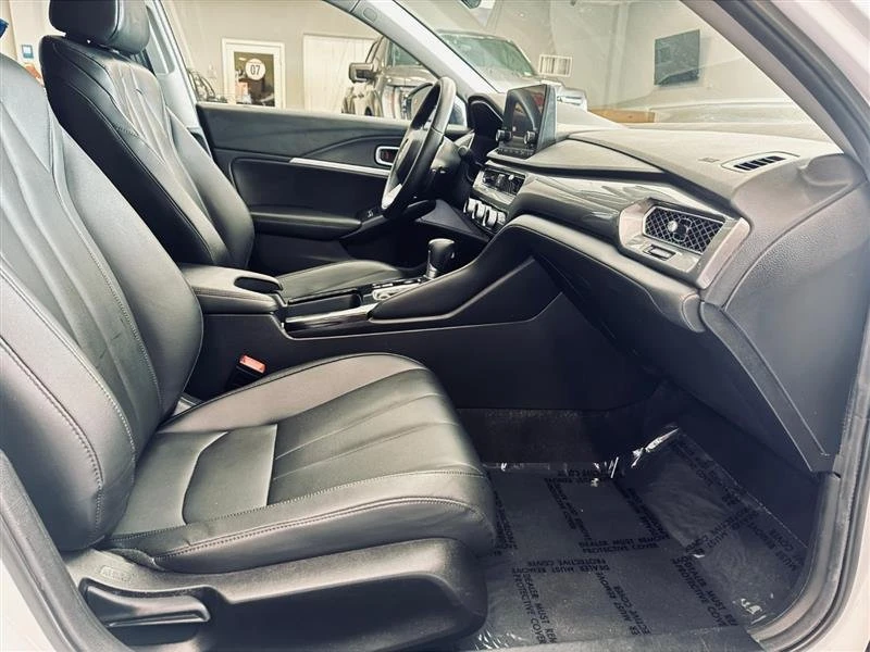 2025 Acura Integra 5th Gen - Image 9 of 19