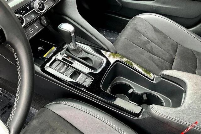 2025 Acura Integra 5th Gen - Image 13 of 19
