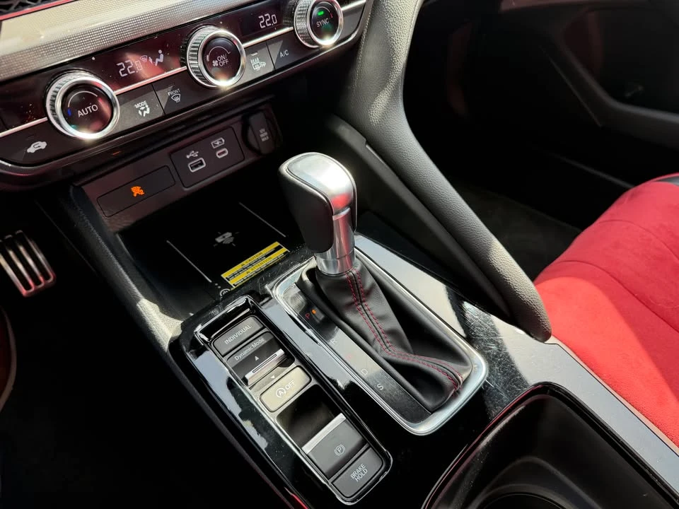 2025 Acura Integra 5th Gen - Image 17 of 18