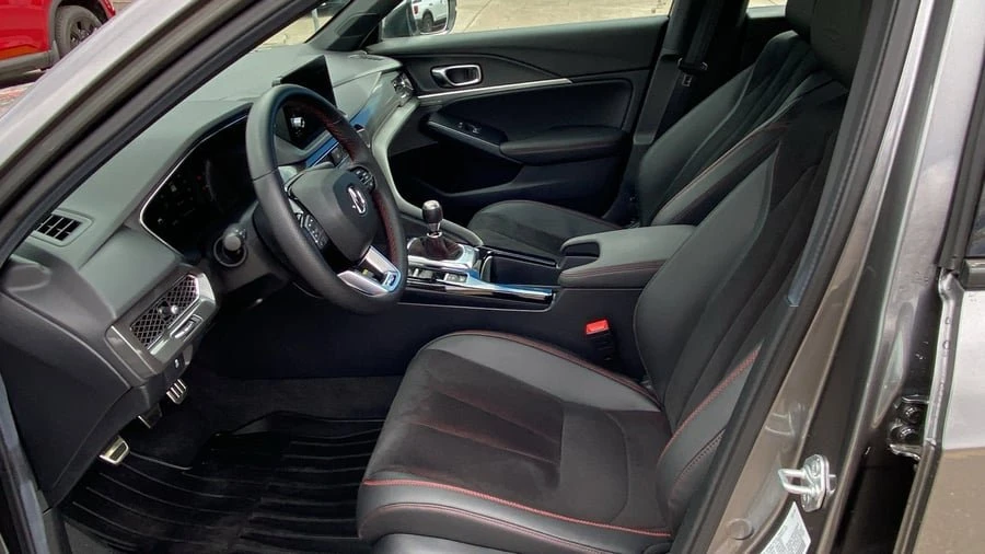 2025 Acura Integra Type S 5th Gen - Image 7 of 11