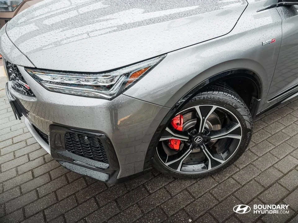 2025 Acura MDX 4th Gen - Image 9 of 20
