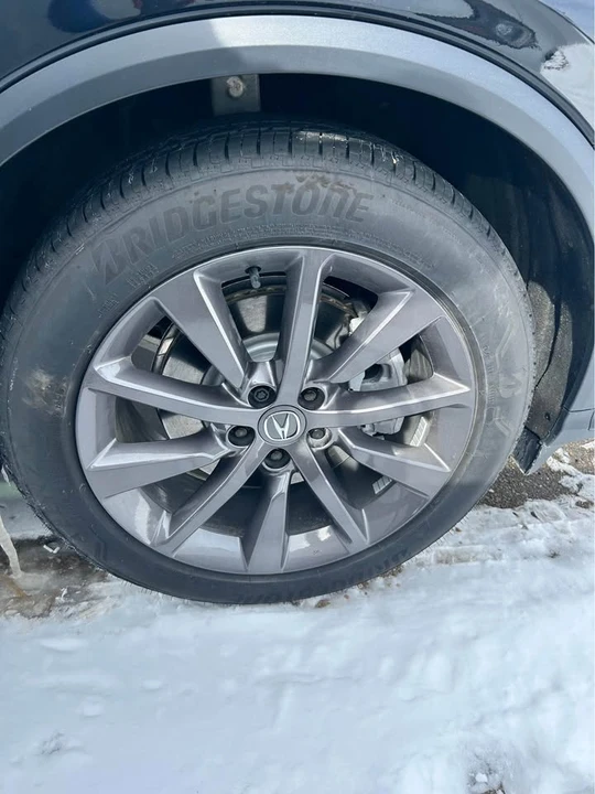 2025 Acura MDX 4th Gen - Image 7 of 12