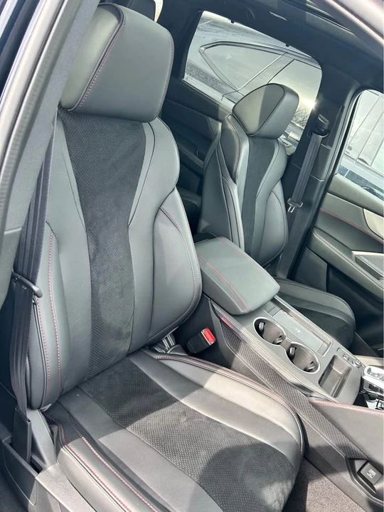 2025 Acura MDX 4th Gen - Image 5 of 12