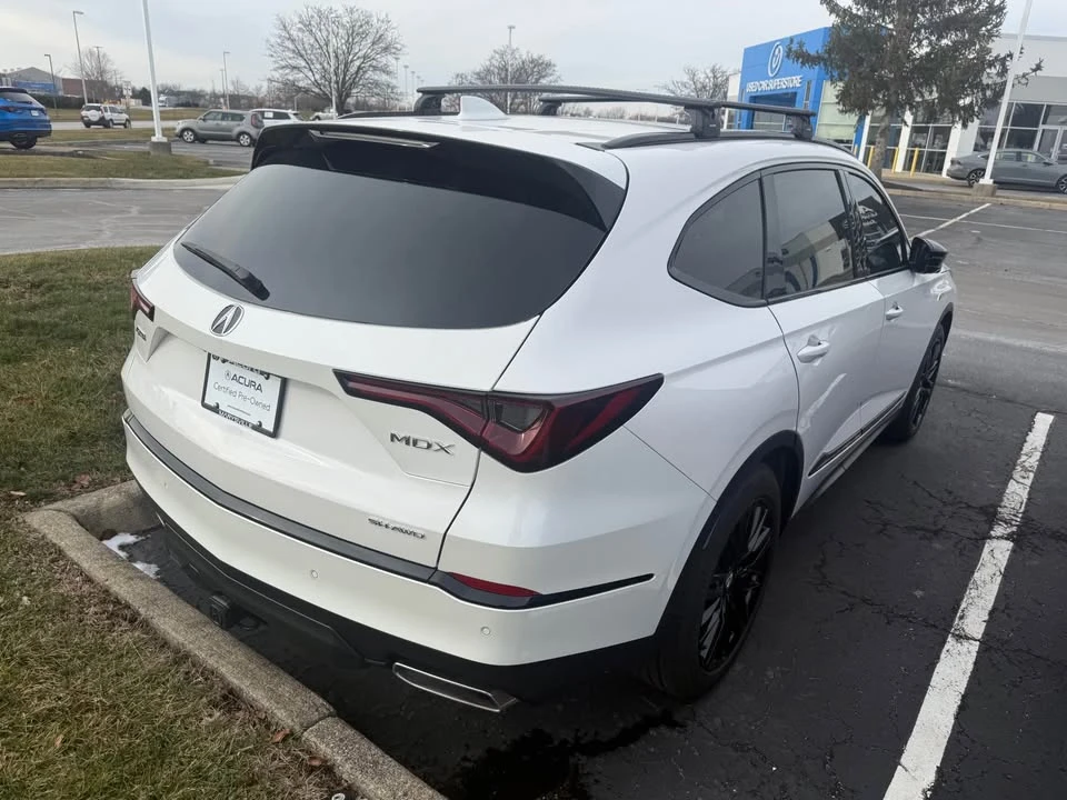 2025 Acura MDX 4th Gen - Image 5 of 10