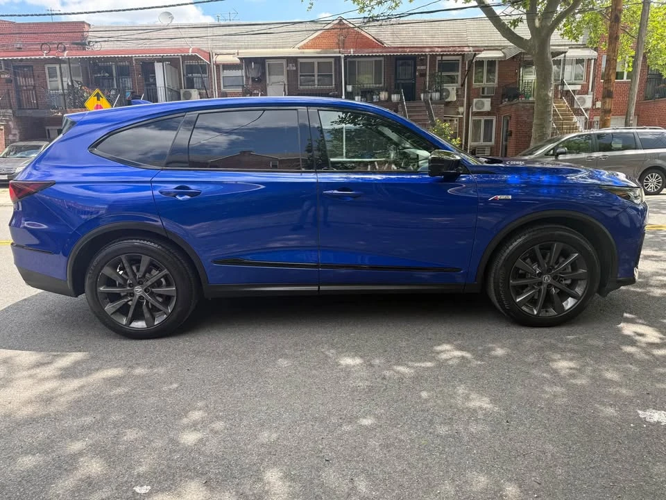 2025 Acura MDX 4th Gen - Image 2 of 19