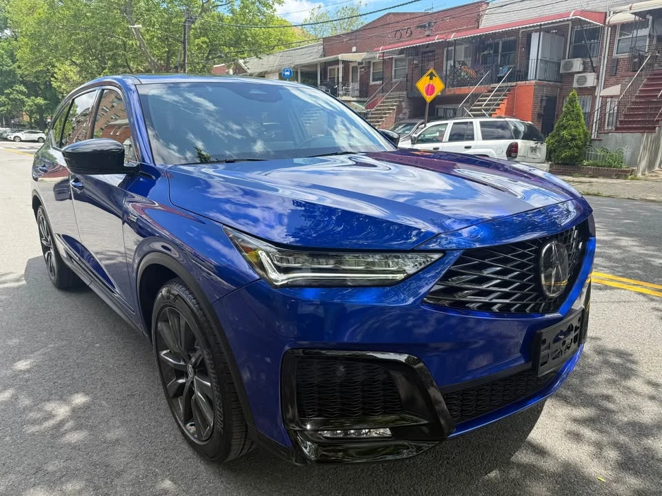 2025 Acura MDX 4th Gen - Image 3 of 19