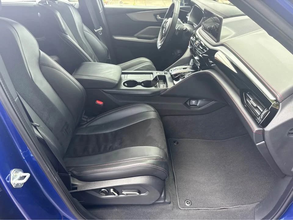 2025 Acura MDX 4th Gen - Image 9 of 19