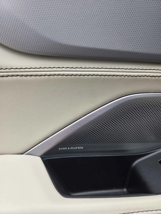2025 Acura MDX 4th Gen - Image 5 of 5