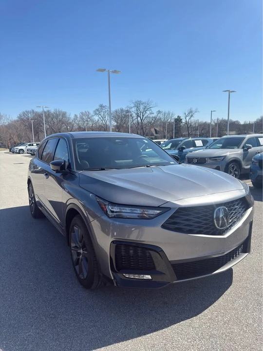 2025 Acura MDX 4th Gen - Image 2 of 8