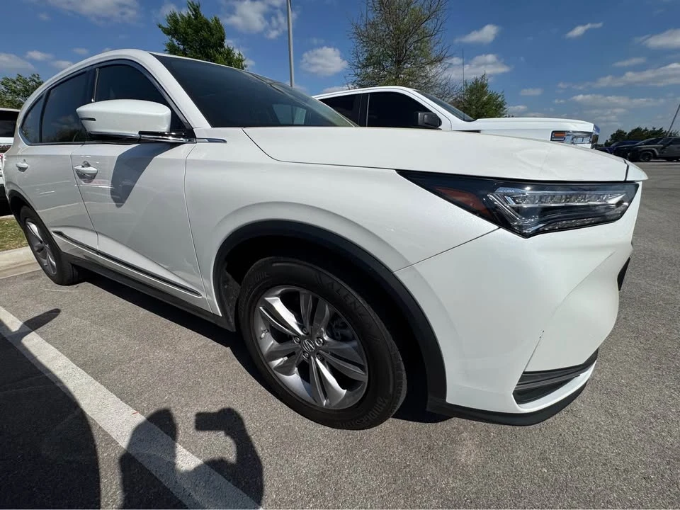 2025 Acura MDX 4th Gen - Image 2 of 14