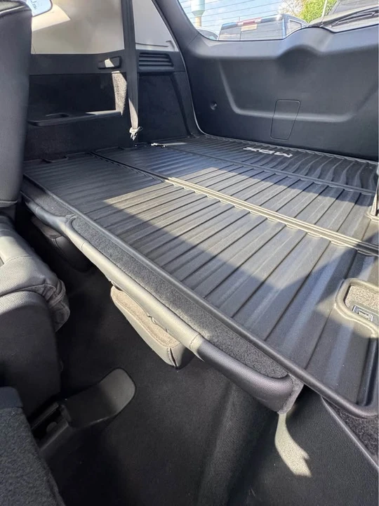 2025 Acura MDX 4th Gen - Image 12 of 14