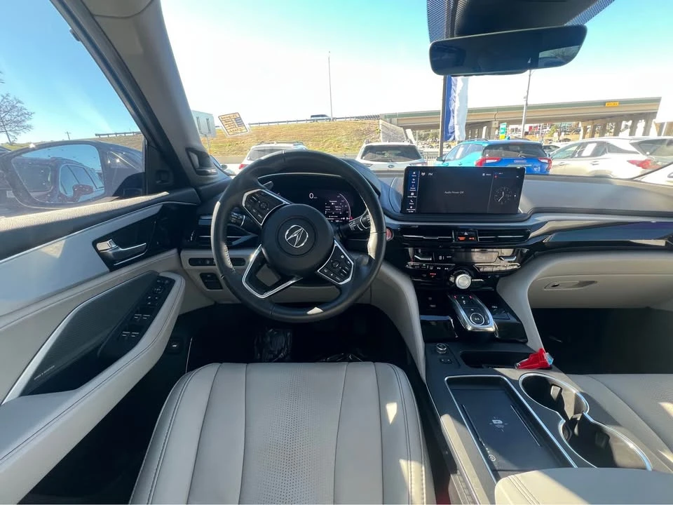2025 Acura MDX 4th Gen - Image 10 of 12