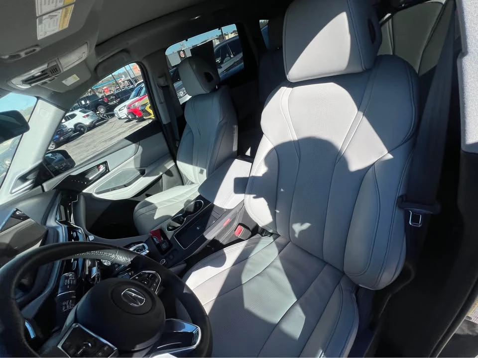 2025 Acura MDX 4th Gen - Image 9 of 12
