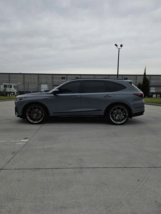 2025 Acura MDX 4th Gen - Image 9 of 19