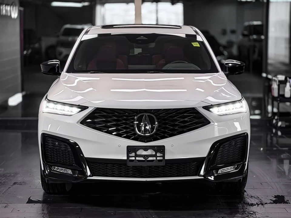 2025 Acura MDX 4th Gen - Image 2 of 17