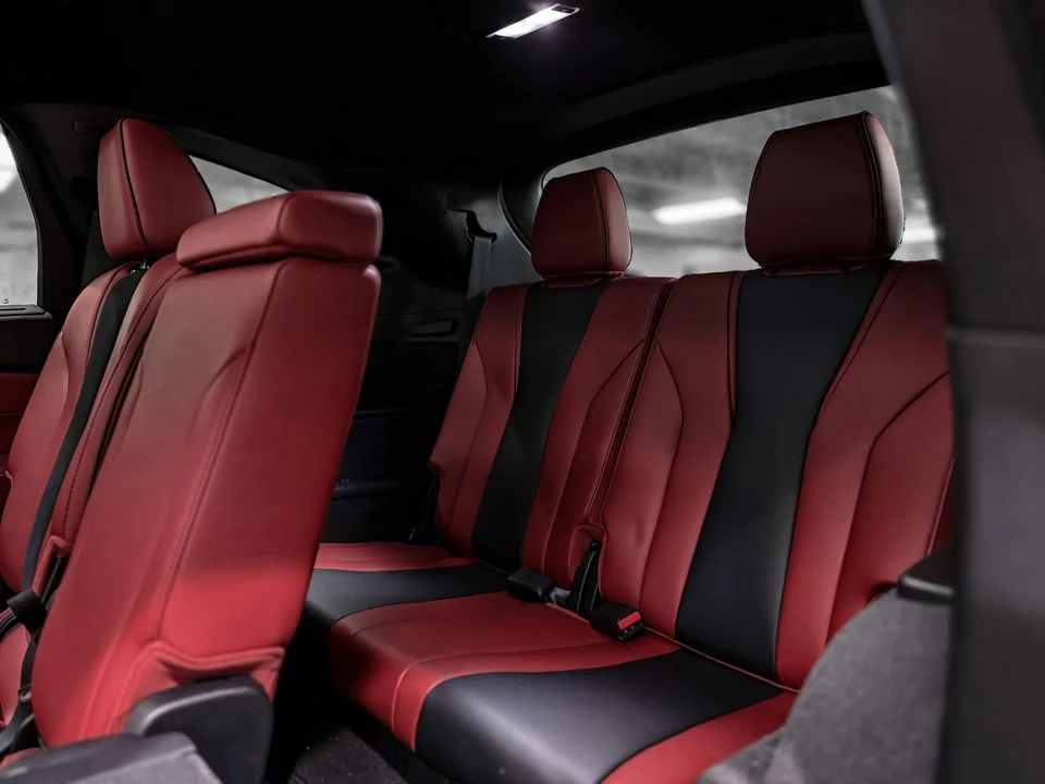 2025 Acura MDX 4th Gen - Image 16 of 17