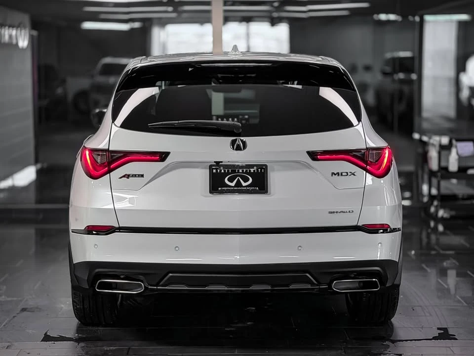 2025 Acura MDX 4th Gen - Image 4 of 17