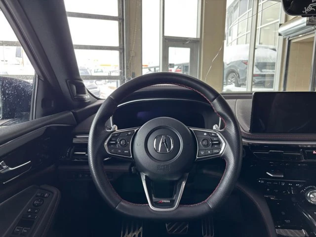 2025 Acura MDX 4th Gen - Image 16 of 20