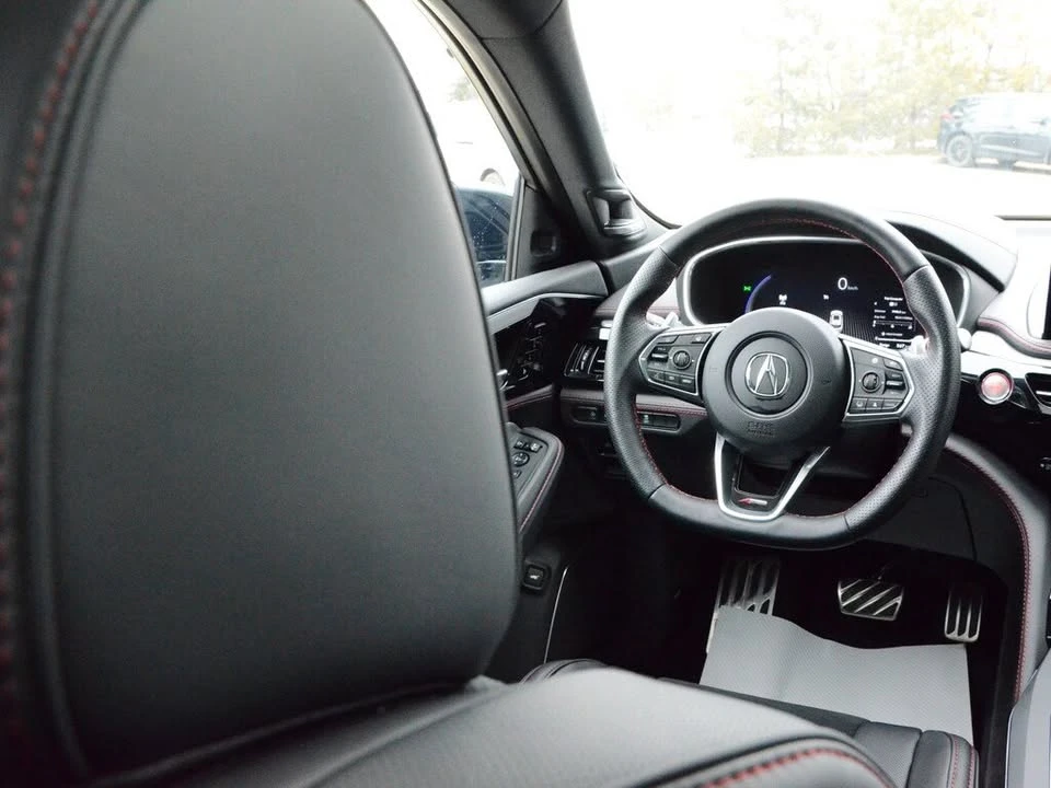 2025 Acura MDX 4th Gen - Image 10 of 18