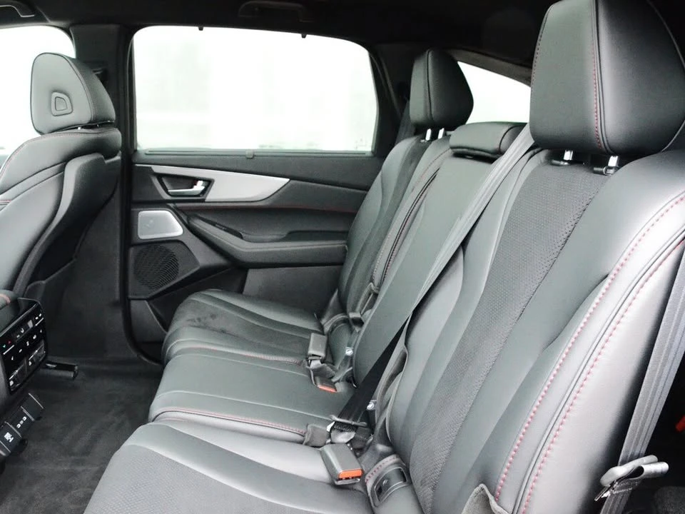 2025 Acura MDX 4th Gen - Image 12 of 18