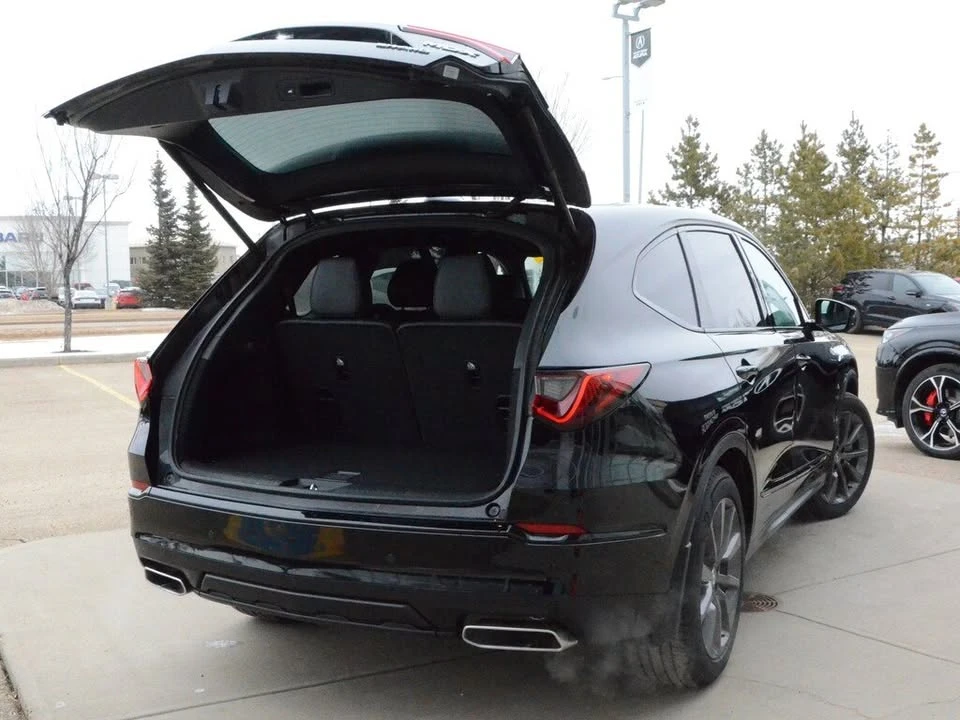 2025 Acura MDX 4th Gen - Image 5 of 18