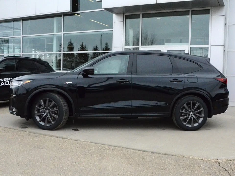 2025 Acura MDX 4th Gen - Image 2 of 18