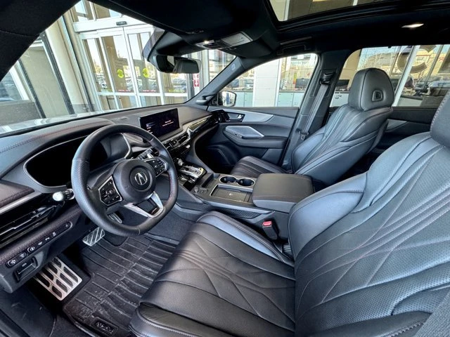 2025 Acura MDX 4th Gen - Image 10 of 20