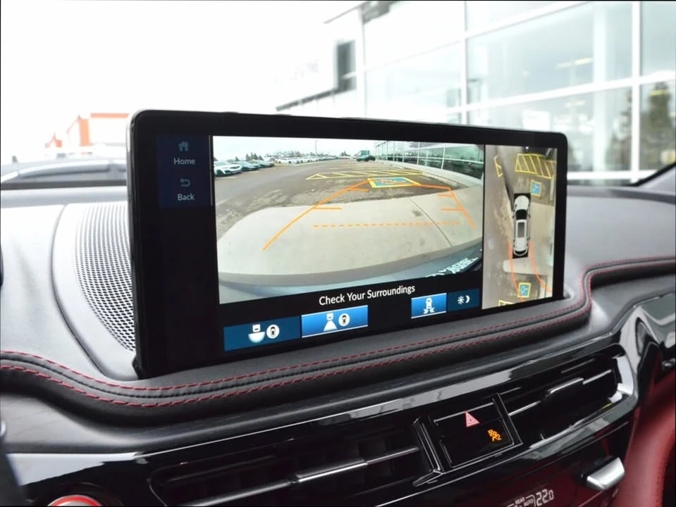 2025 Acura MDX 4th Gen - Image 13 of 18
