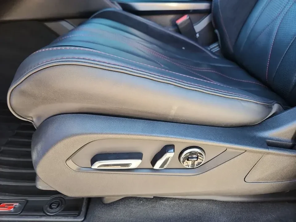 2025 Acura MDX 4th Gen - Image 20 of 20