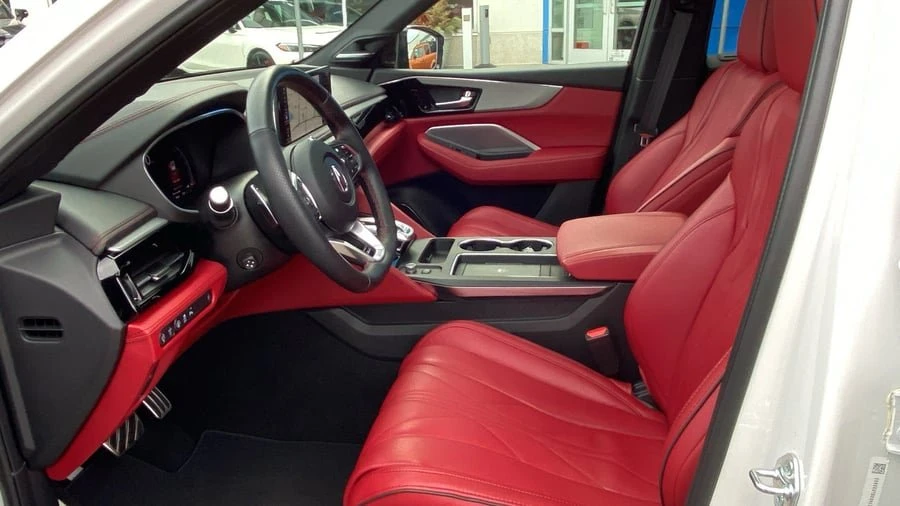 2025 Acura MDX 4th Gen - Image 11 of 18